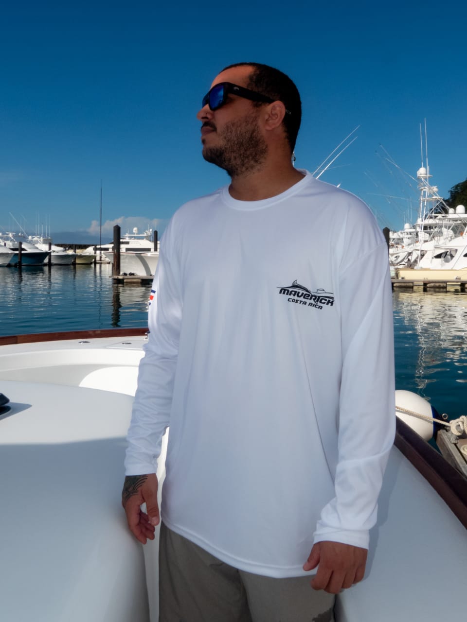 Classic Collection The Fly Boats™ of Costa Rica - Men's Long Sleeve Dr –  Maverick Sportfishing Costa Rica
